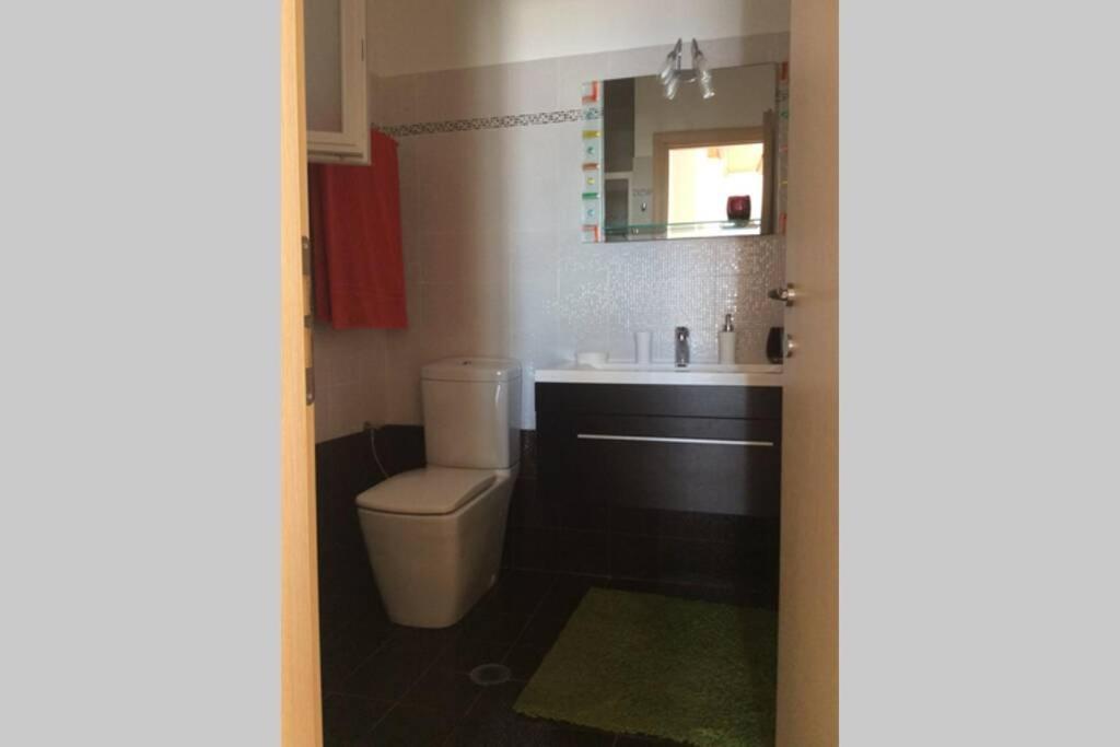 Ebatis Guesthouse Vári Dış mekan fotoğraf