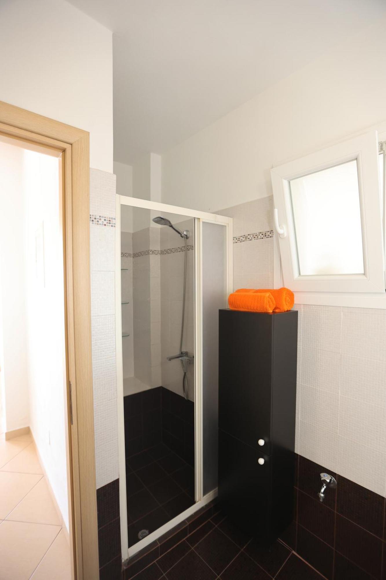 Ebatis Guesthouse Vári Dış mekan fotoğraf